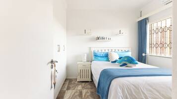 2 chambres, fer et planche Ă repasser, Wi-Fi, draps fournis