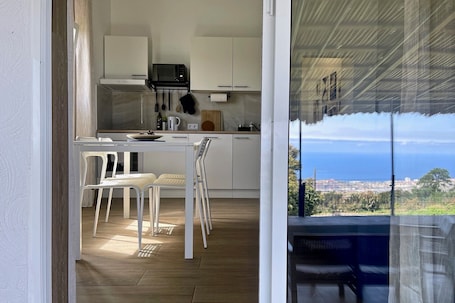 Dining. Holiday Apartment 'Finca Ten Days - App 2 - Punta De Teno' with Sea View, Wi-Fi and Air Conditioning