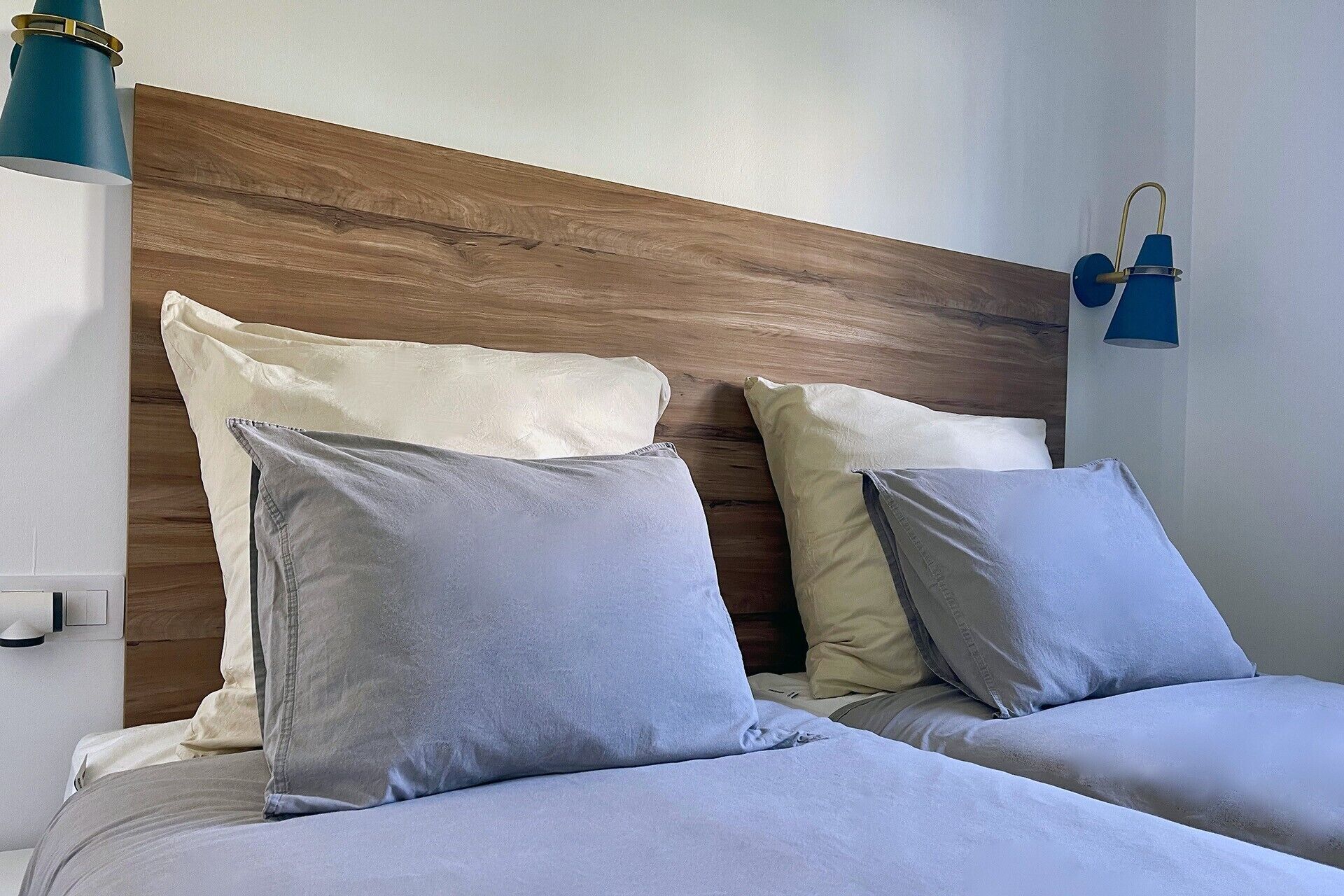 2 quartos, ferros/tábuas de passar roupa, Wi-Fi, roupa de cama