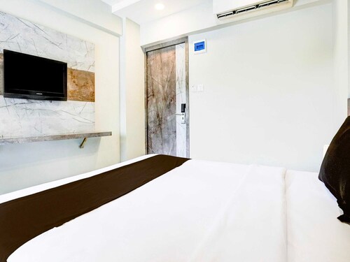 Collection O Vashi Formerly Blue Diamond