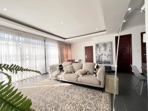 Standard Apartment, 2 Bedrooms | Living area