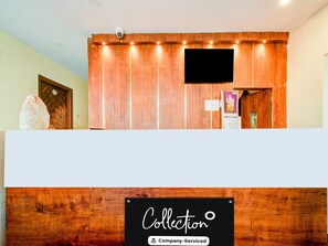 House | Reception