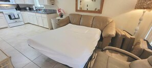 2 habitaciones, decoración personalizada y muebles diferentes 