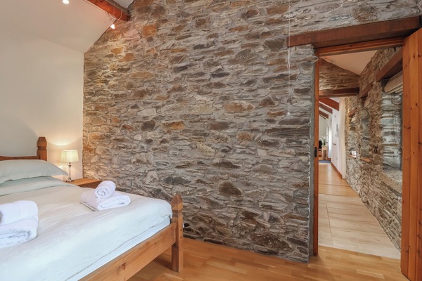 2 bedrooms, WiFi (free), individually decorated, individually furnished