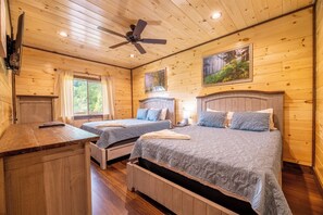 3 habitaciones, escritorio, tabla de planchar con plancha y wifi gratis 