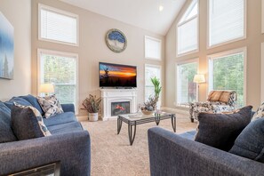 TV, fireplace, DVD player