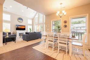 TV, fireplace, DVD player