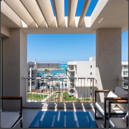 Delightful 3-bedroom chalet in Marassi Marina 2