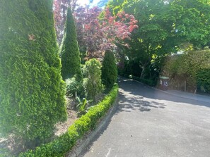 Apartment, 2 Bedrooms, Accessible, Patio | Garden
