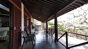 Terrace/patio - Enseada dos Corais, Cabo de Santo Agostinho, Pernambuco, Brasil (Cabo de Santo Agostinho)