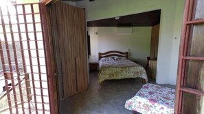 House, 4 Bedrooms, Accessible, Smoking | 4 bedrooms