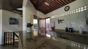 House, 4 Bedrooms, Accessible, Smoking | Interior