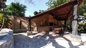 House, 4 Bedrooms, Accessible, Smoking | Terrace/patio