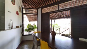 House, 4 Bedrooms, Accessible, Smoking | Dining room
