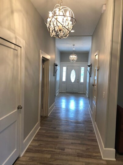 Gorgeous Entire Ivy House