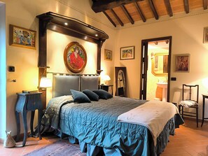 3 chambres, fer et planche Ă repasser, Wi-Fi gratuit, draps fournis