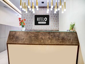 House | Reception