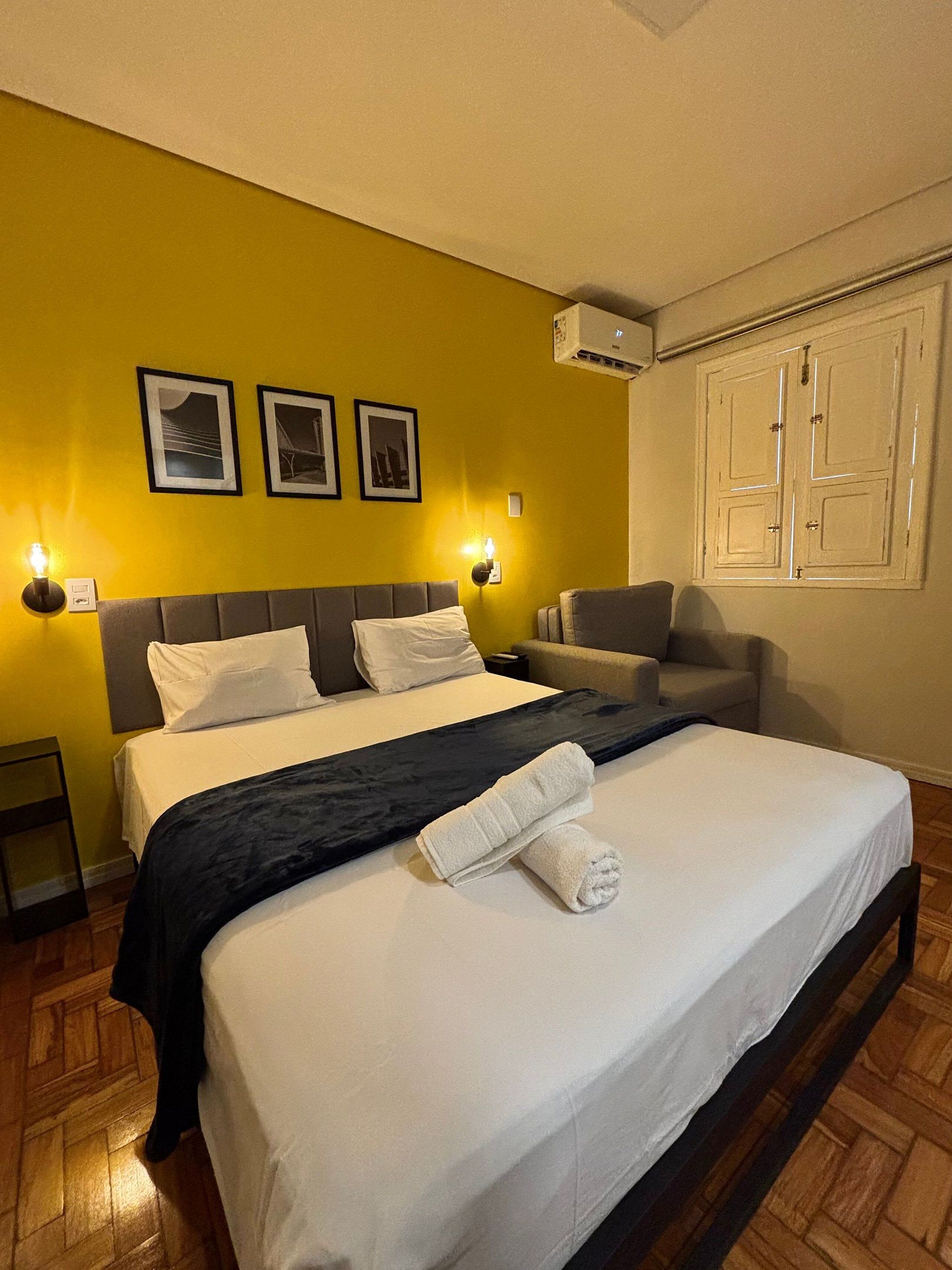 Apartment | Desk, laptop workspace, free WiFi