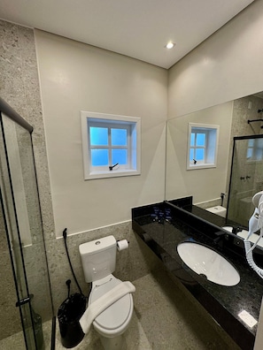 Apartment | Bathroom