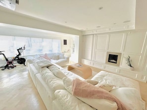4 chambres, fer et planche Ă repasser, Wi-Fi, literie fournie