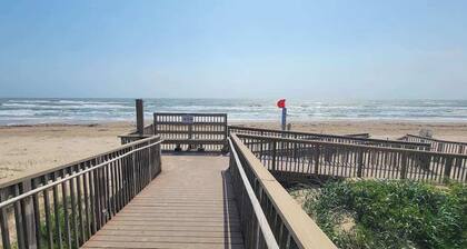 3rd Flr Beachview Luxe - Elevator - Pool - BBQ