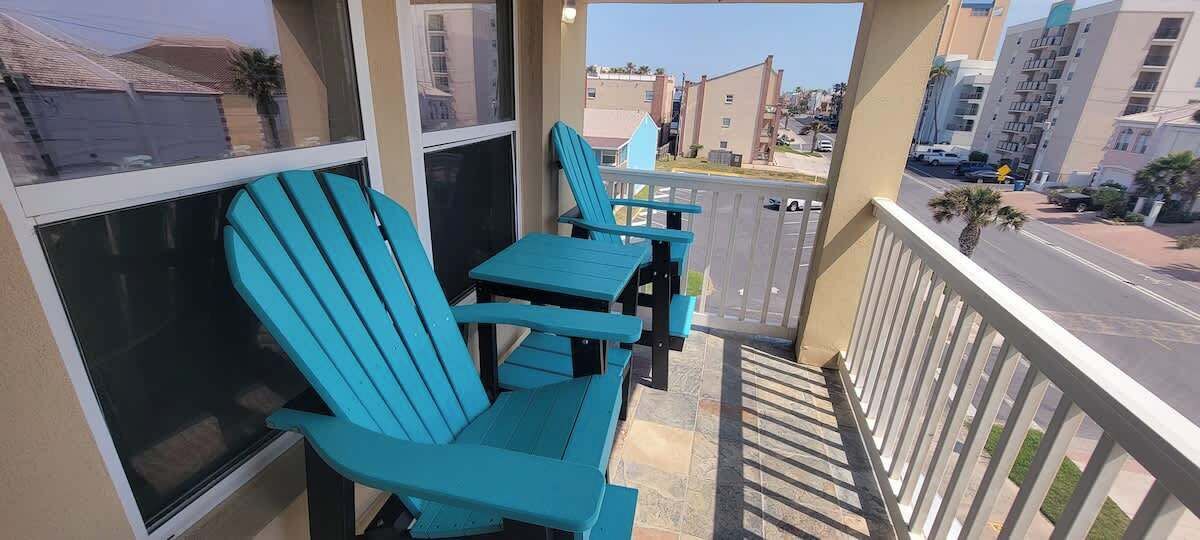 公寓式客房, 多张床, 阳台, 部分海洋景观 (Cora Lee Beachview) | 住宿场地