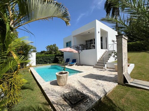 2 Bedroom Pool Villa in Gated Encuentro Residences by Palm Hills Real Estate