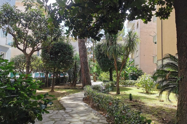 Enceinte de lâhĂ©bergement