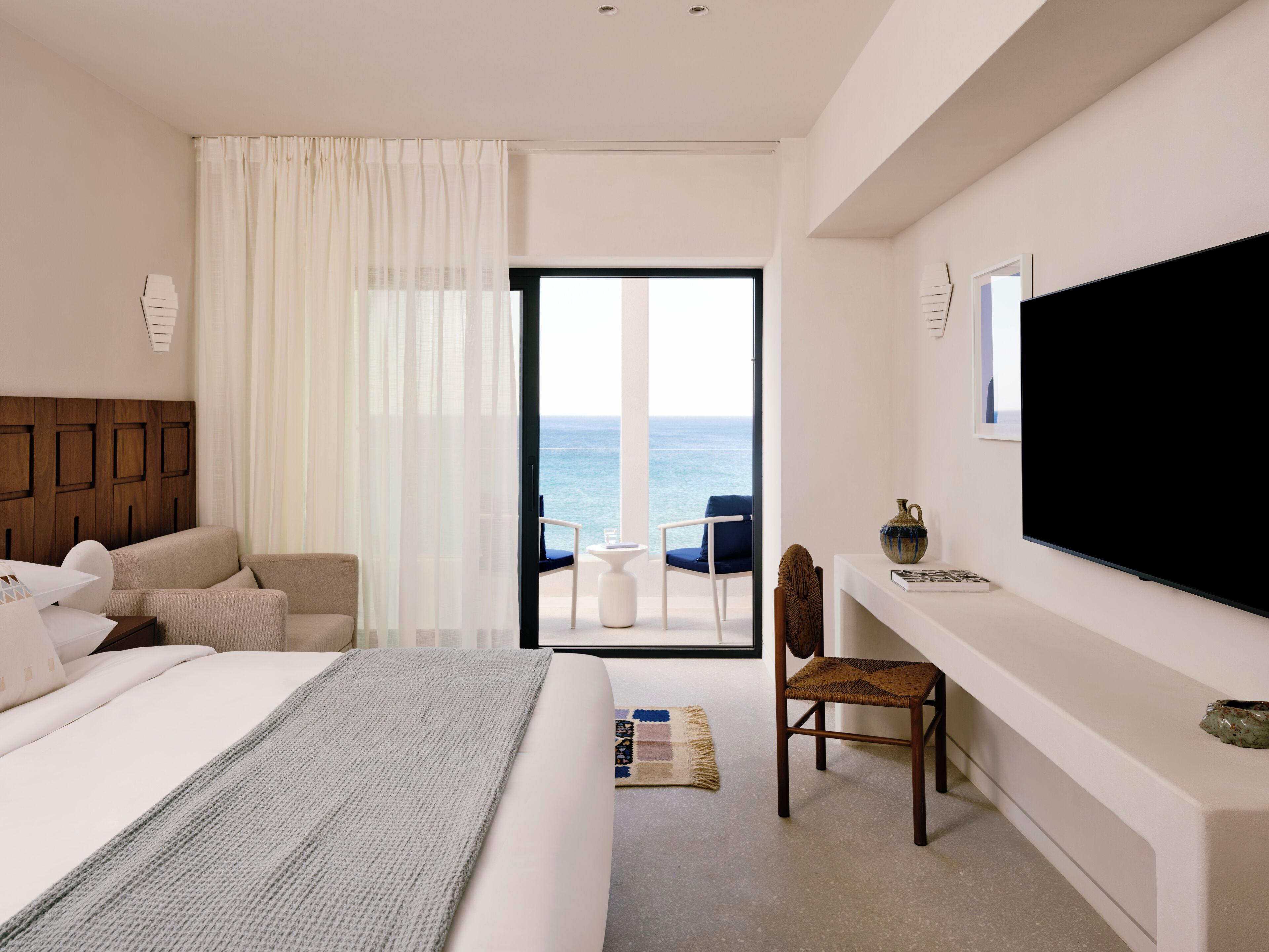 Deluxe Room Sea View | In-room safe, blackout curtains, free cots/infant beds, free WiFi