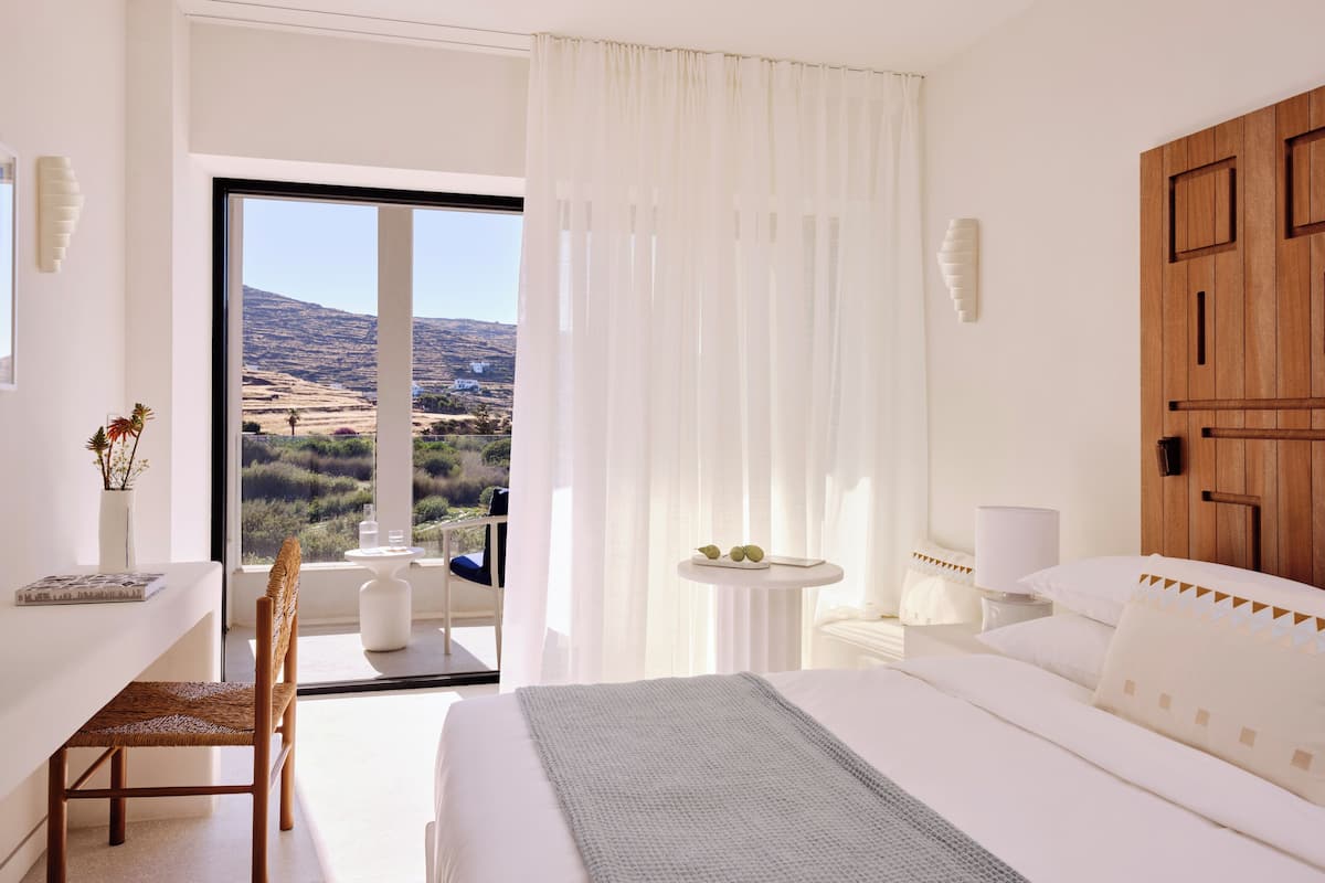 Superior Room Side Sea View | Caja fuerte, cortinas opacas, cunas gratuitas y wifi gratis
