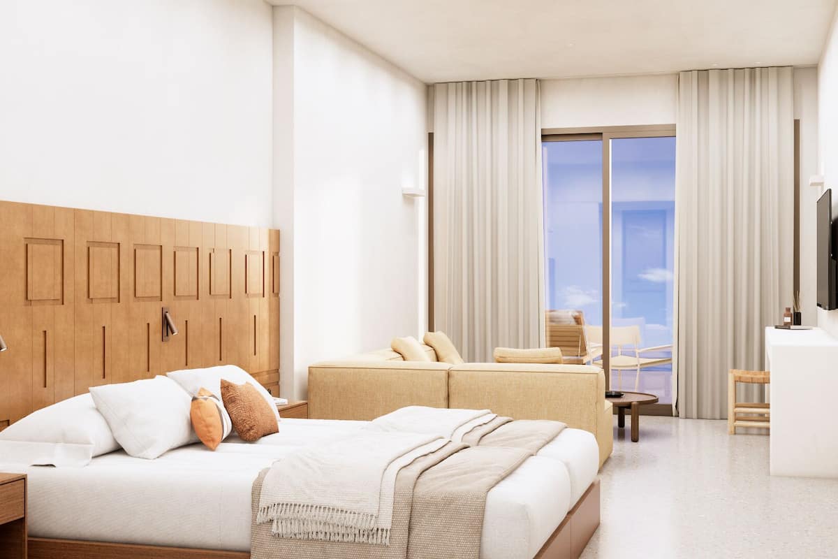 Luxury Suite, Balcony, Sea View | In-room safe, blackout drapes, free WiFi