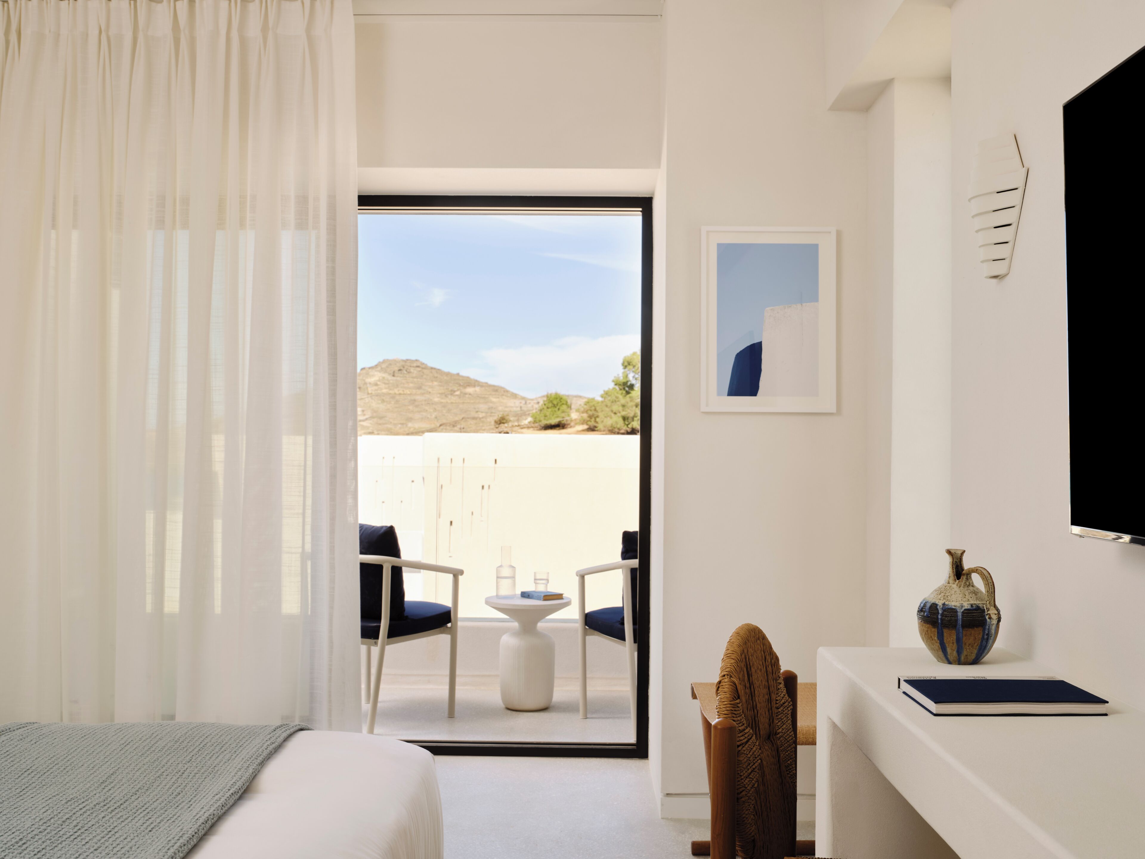 Family Room Side Sea View | In-room safe, blackout curtains, free cots/infant beds, free WiFi