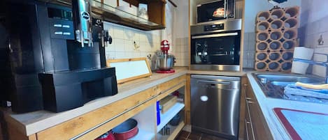 House | Private kitchen | Highchair