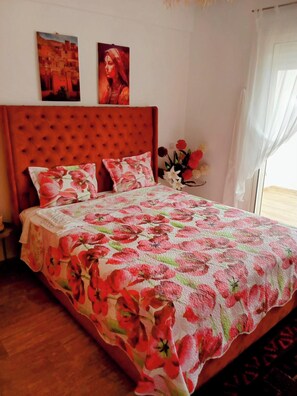 3 bedrooms, iron/ironing board, WiFi, bed sheets - Terrace apartment with unobstructed view of the Atlantic Ocean + fully equipped kitchen. (Rabat)