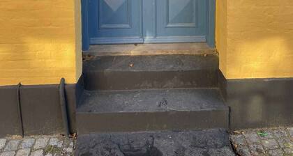 Charming townhome near beach and square