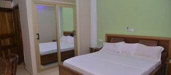 HOTEL LABASE 228