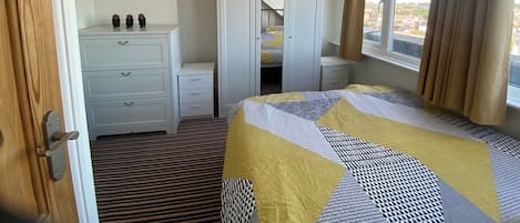 2 bedrooms, free WiFi, bed sheets