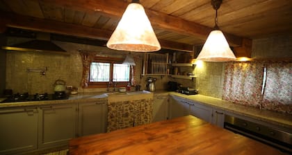 Rustic Lebanese Village Retreat - Quiet getaway for the family.