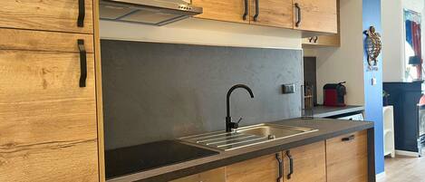 Cafetera de espresso, cafetera y tetera y tetera eléctrica