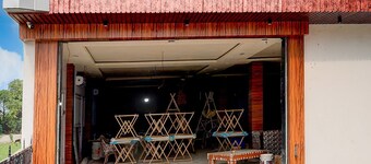 Hotel O Sarai Metro Station