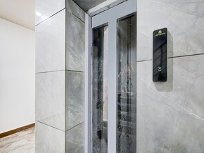 House | Interior - Hotel O Sarai Metro Station (Faridabad)