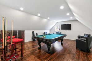 Spielezimmer
