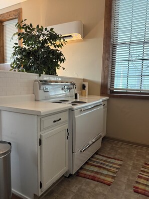 微波爐、焗爐、爐具