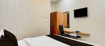 Hotel O Subedarganj Railway Junction