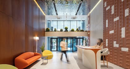 Next White Aparthotel Official