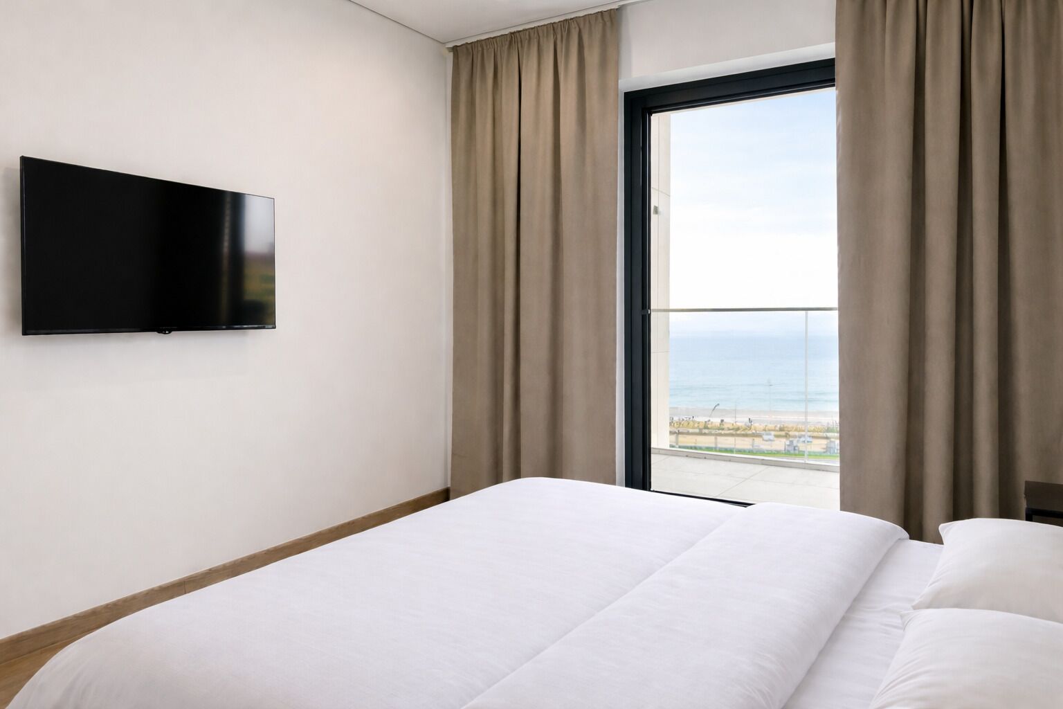 Apartment, 1 Queen Bed with Sofa bed, Balcony, Sea View | Blackout drapes, iron/ironing board, free WiFi, bed sheets