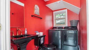 Studio | 1 bedroom