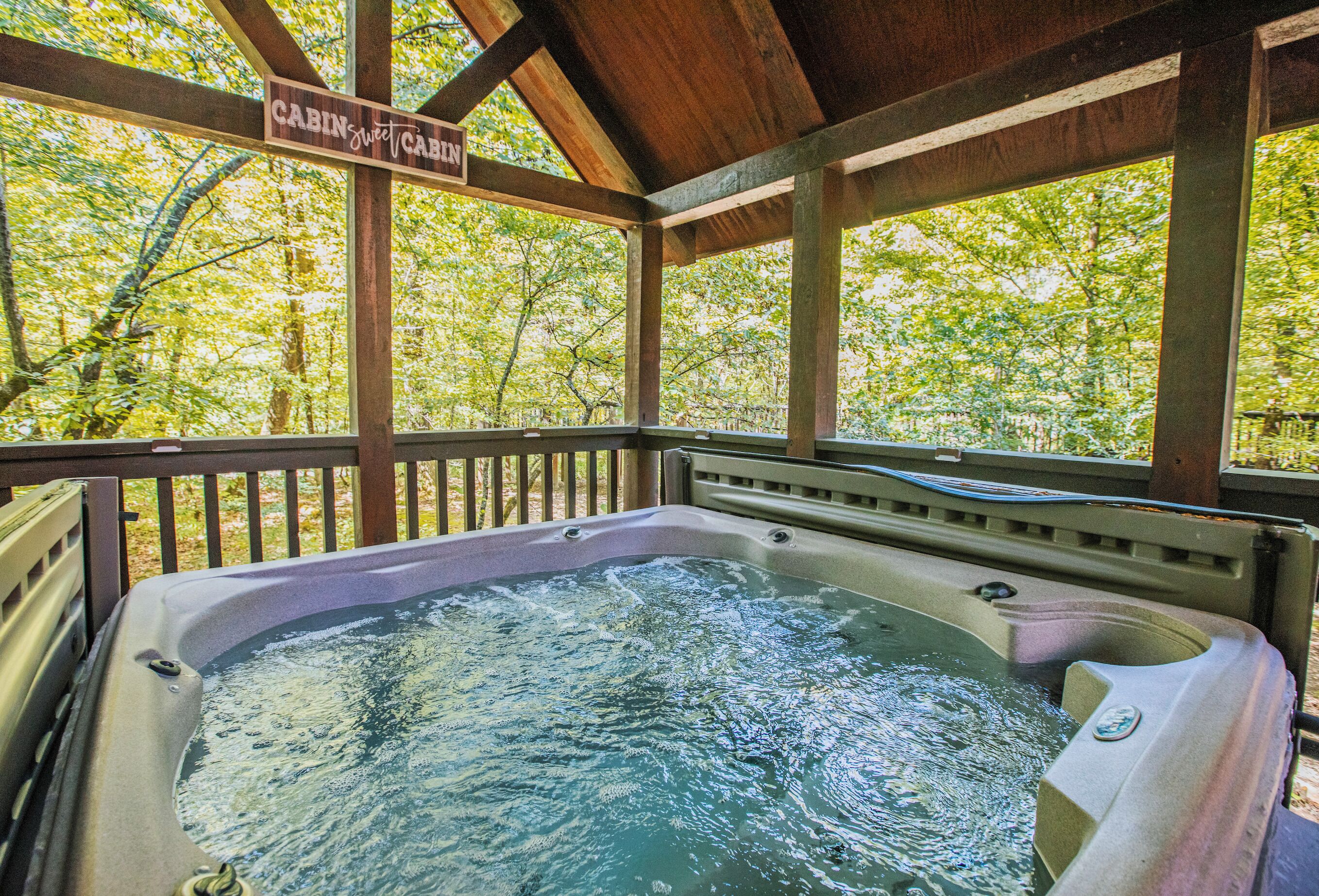 مغطس سبا خارجي