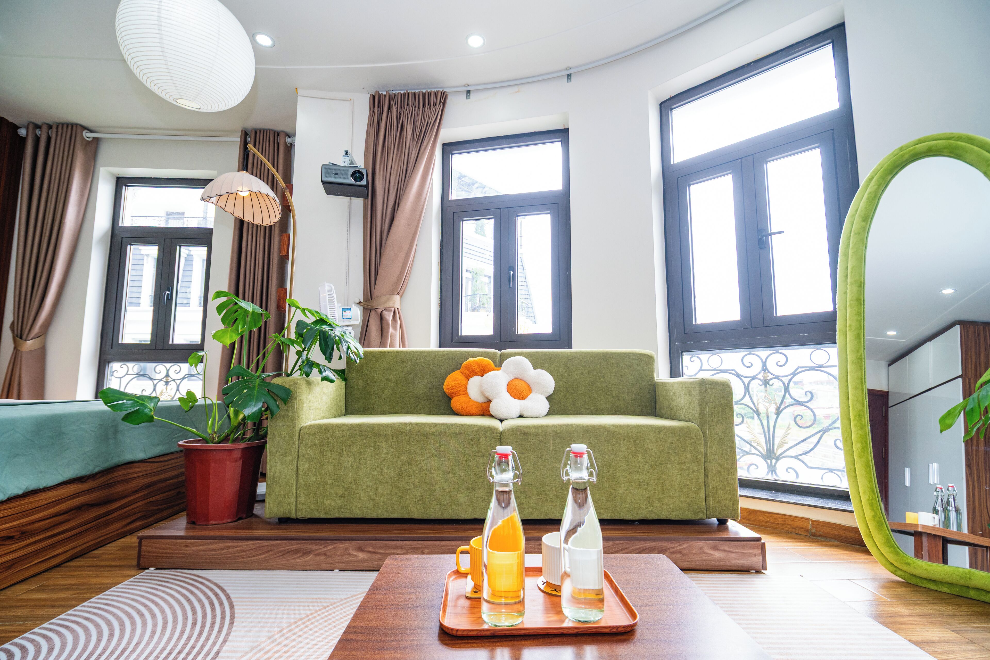 Japanilaistyylinen kahden hengen huone, parveke, kaupunkinäköala | Työpöytä, pimennysverhot, äänieristys, ilmainen Wi-Fi