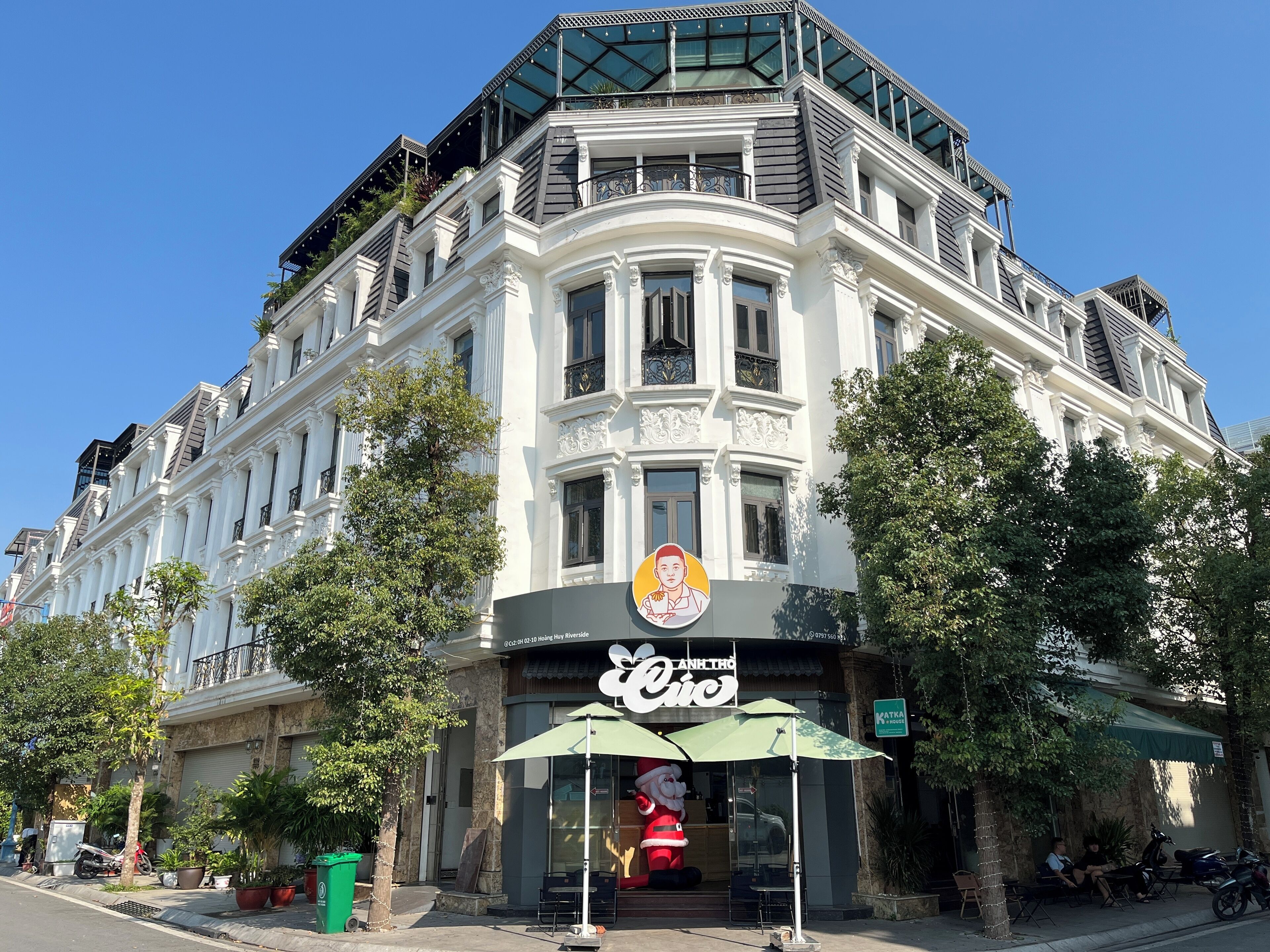 Fachada de la propiedad